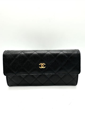 Black Caviar Quilted GHW Flap Wallet