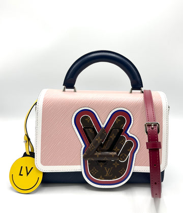 Limited Edition Peace Love Twist Top Handle MM