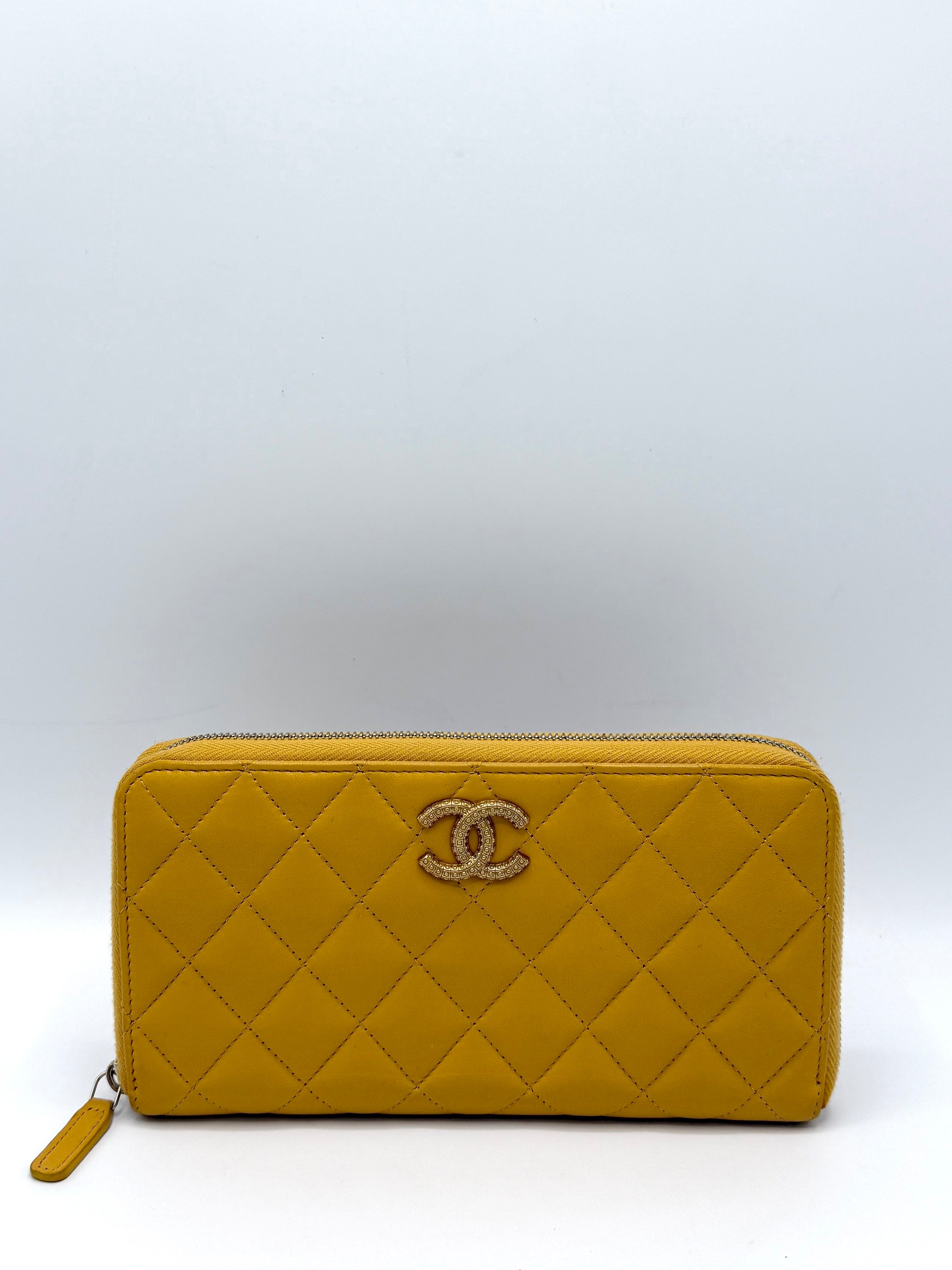 CHANELリボン1ロールブティク❣️激レア2019年 s-l400.jpg