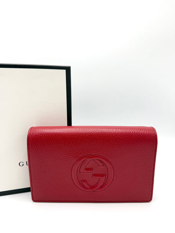 GG Red Pebbled GHW Soho Wallet on Chain